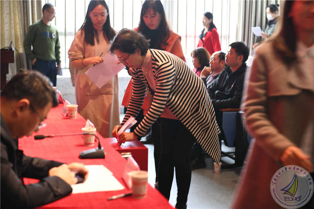 8.巡察组对班子及班子成员开展民主测评_副本.jpg