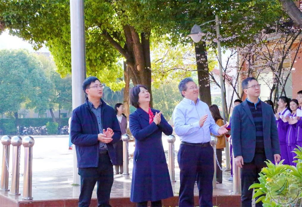 1741088669659033837.jpg 02.jpg